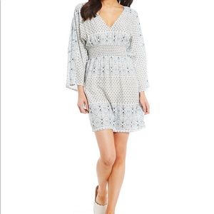 Roxy v-neck kimono dress!